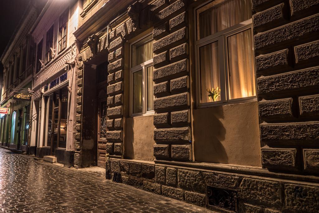Michael Weiss Apartment Braşov Eksteriør billede