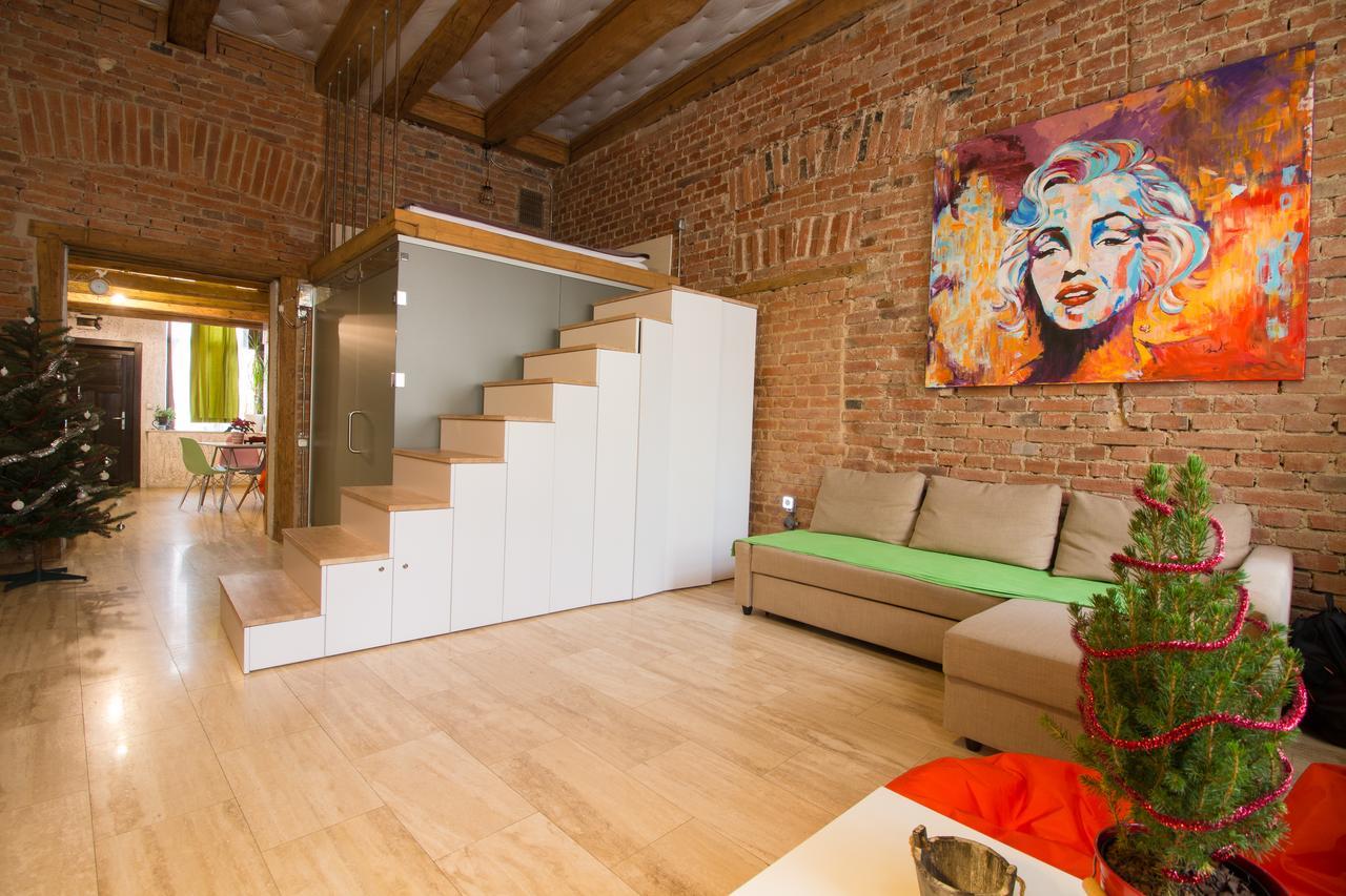 Michael Weiss Apartment Braşov Eksteriør billede